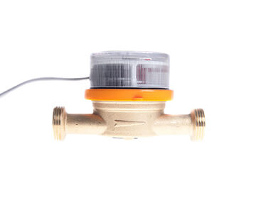 Квартирный водосчетчик с импульсным выходом